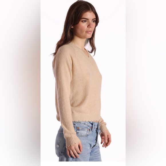 Minnie Rose 7GG Cashmere Frayed Edge Cropped Vneck sweater (read description) - Picture 12 of 15